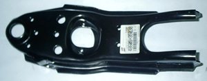 Parrilla Inferior TOYOTA HILUX 78-81 derecha con eje y buje